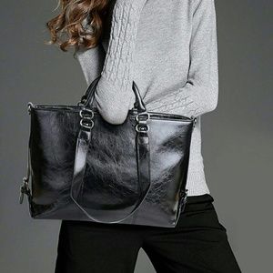 Womens fashion handbag